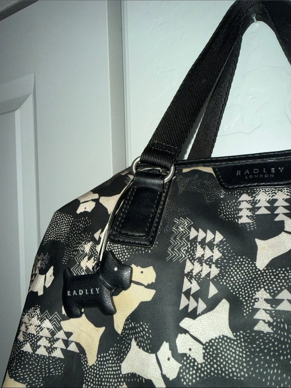 RADLEY LONDON Black and Beige Patterned Bag Purse